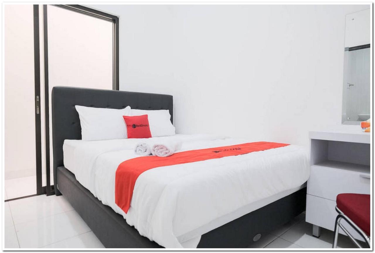 Reddoorz Near Kota Tua 2 Hotell Jakarta Exteriör bild