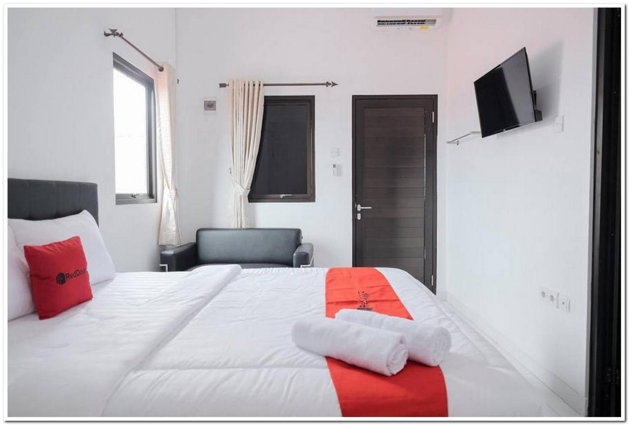 Reddoorz Near Kota Tua 2 Hotell Jakarta Exteriör bild